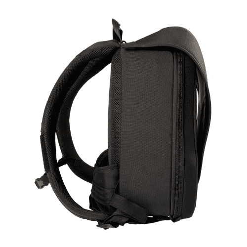 Bond backpack side1 bga f7b35987 17b3 4038 90b2 e2d62e730f56